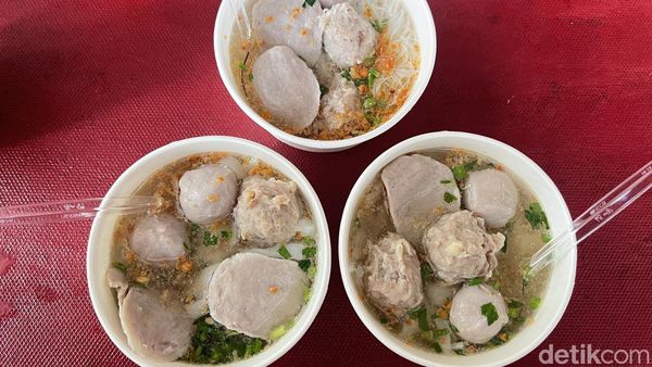 Kenyal Garing Bakso Gepeng Bewok yang Viral di Gading Serpong!