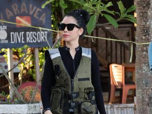 Lisa Oktaviani Aspri Hotman Paris Jelaskan Alasan Tutup Kolom Komentar IG Lisa Oktaviani Aspri Hotman Paris Jelaskan Alasan Tutup Kolom Komentar IG