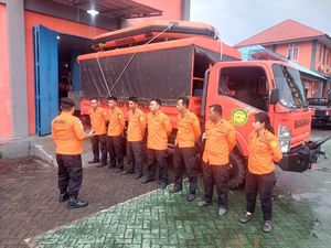 Kapal Bawa 5 Penumpang Tenggelam di Perairan Pangkep, Tim SAR Dikerahkan