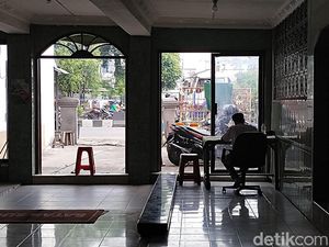 Masjid di Priok Ungkap 350 Orang Daftar Jadi Relawan ke Gaza Masjid di Priok Ungkap 350 Orang Daftar Jadi Relawan ke Gaza