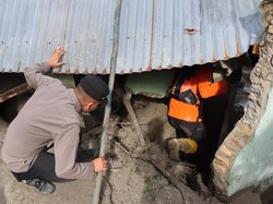 Polda Sumut Turunkan Ratusan Personel Cari Korban Longsor di Humbahas
