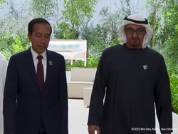 Jokowi Bahas Kerja Sama Migas-Ketenagakerjaan dengan MBZ