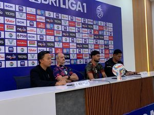Lawan PSIS Semarang Besok, Pelatih PSS Risto Vidakovic: Perlu Kerja Keras! Lawan PSIS Semarang Besok, Pelatih PSS Risto Vidakovic: Perlu Kerja Keras!