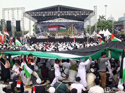 Seruan Habib Rizieq Shihab soal Pemilu dan Palestina di Munajat 212