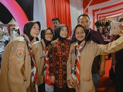 Siti Atikoh Bicara Manfaat Ikut Pramuka bagi Anak Muda