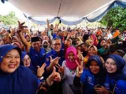 Keliling Lampung, Zulhas Mulai Kampanyekan PAN dan Prabowo-Gibran