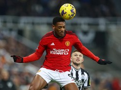Martial Sepi Peminat Usai Cabut dari MU