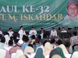 Cak Imin Hadiri Haul Ayahanda, Mohon Restu Kiai Agar Menang Pilpres