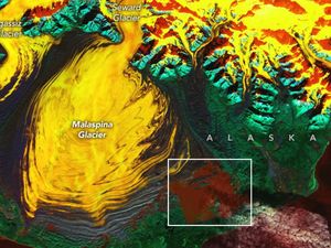Foto Satelit NASA Ungkap Ancaman Tersembunyi di Alaska Foto Satelit NASA Ungkap Ancaman Tersembunyi di Alaska