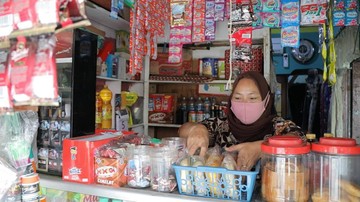 Dokumentasi pelaporan resmi Viral Aksi Pria Terekam CCTV Curi Kardus Isi Jajanan di Warung Jaksel