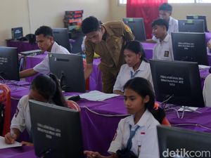 Internet Lancar, UAS Berbasis Online di Waingapu Makin Sat Set