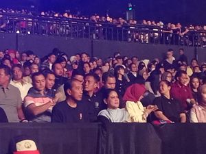 Konser Penutup NOAH sebelum Hiatus, Jokowi Ikut Nonton Konser Penutup NOAH sebelum Hiatus, Jokowi Ikut Nonton