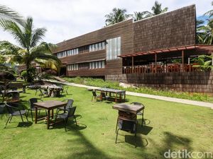 Natuna Dive Resort: Sensasi Tidur di Batu & Jelajah Bawah Laut Natuna Natuna Dive Resort: Sensasi Tidur di Batu & Jelajah Bawah Laut Natuna