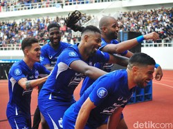 PSS Sleman Kalah 0-1 dari PSIS Semarang, Suporter Ricuh di Menit Akhir