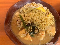 Laris Manis Tipat Cantok Mi di Denpasar, Omzet Sebulan Rp 50 Juta!