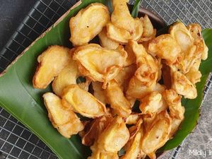 Ada Staples di Dalam Gorengan, Lidah Anak Ini Terluka Ada Staples di Dalam Gorengan, Lidah Anak Ini Terluka