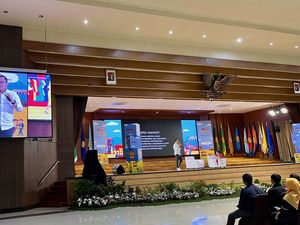 Antusias Para Pejuang Cuan Ikuti Alfamart UMKM Day 2023