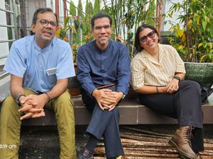 Eks Komisioner Komnas HAM Amiruddin Beri Dukungan ke Haris Azhar-Fatia Eks Komisioner Komnas HAM Amiruddin Beri Dukungan ke Haris Azhar-Fatia