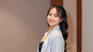 Gaya Makan Angie Marcheria Diungkap: Suka Duduk Bersila