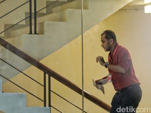 Wamenkumham Eddy Hiariej Tiba di KPK, Diperiksa soal Kasus Suap Wamenkumham Eddy Hiariej Tiba di KPK, Diperiksa soal Kasus Suap