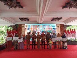 Pemkab Mojokerto Biayai Iuran BPJS Ketenagakerjaan 27.727 Pekerja Rentan