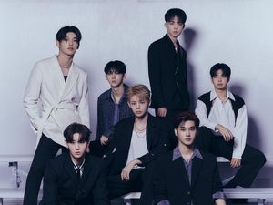 EVNNE Umumkan Comeback Pertama dengan EP Un: SEEN EVNNE Umumkan Comeback Pertama dengan EP Un: SEEN