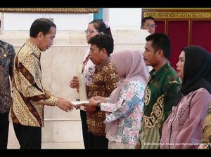 Jokowi Bagikan 2,5 Juta Sertifikat Tanah Elektronik