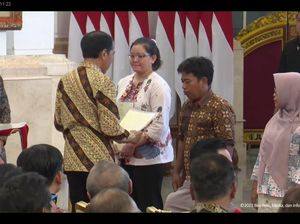 Jokowi Kaget Lihat Sertifikat Tanah Elektronik Hanya Selembar, Bisa Jadi Agunan Bank Jokowi Kaget Lihat Sertifikat Tanah Elektronik Hanya Selembar, Bisa Jadi Agunan Bank