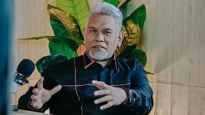 Ketua DPW PKS Sulsel Amri Arsyid. Ketua DPW PKS Sulsel Amri Arsyid.