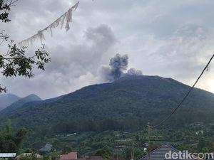 Gunung Marapi Ternyata Berstatus Waspada Sejak 2011 Gunung Marapi Ternyata Berstatus Waspada Sejak 2011