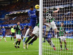 Pemain Chelsea Ini Rayakan Gol Perdana, Mendadak Berhenti karena...