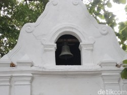 Hadiah Raffles untuk Sultan Cirebon, Pernah Jadi Penanda Waktu Salat