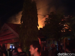 Rumah Calon Anggota DPD RI di Makassar Hangus Terbakar
