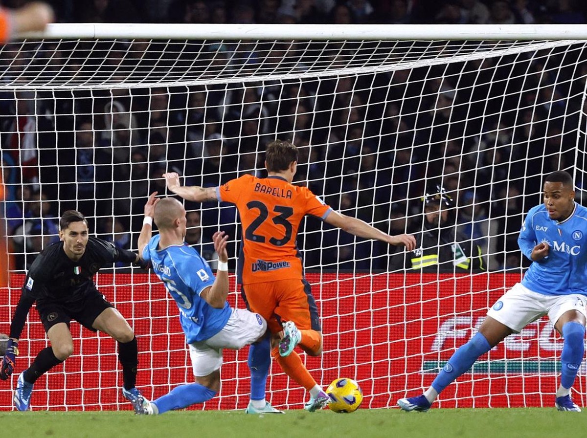 Inter Milan vs Napoli, penting bagi Partenopei. (Foto: REUTERS/CIRO DE LUCA)