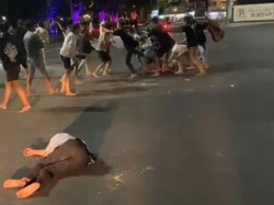 Beredar Video Pengeroyokan Pemuda di Taman Sritanjung Banyuwangi