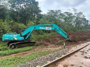 10 Perjalanan KA Daop VI Jogja Dialihkan Memutar Imbas Longsor Banyumas