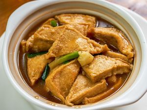 Resep Hot Pot Tahu Bakso, Kenyal Enak dengan Kuah Gurih Kental Resep Hot Pot Tahu Bakso, Kenyal Enak dengan Kuah Gurih Kental