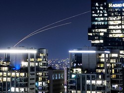 Sayap Bersenjata Hamas Luncurkan Roket ke Israel