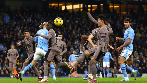 Prediksi Lengkap Tottenham vs Manchester City di Carabao Cup 2024-2025