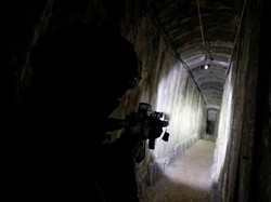 Militer Israel Banjiri Terowongan Gaza untuk Setop Serangan Hamas