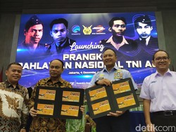 TNI AU Bersama Kominfo-PT Pos Luncurkan Prangko 4 Pahlawan Nasional