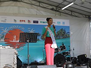 Kegigihan Vina Sitorus dalam Perlindungan Laut dan Perawatan Lingkungan