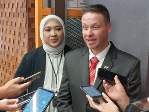 Malaysia Pantau RI yang Lagi Uji Coba Sistem Bayar Tol Tanpa Setop Malaysia Pantau RI yang Lagi Uji Coba Sistem Bayar Tol Tanpa Setop