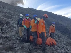 Kapolda Sumbar Ungkap Korban Tewas Marapi 23 Orang