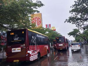 BMKG Makassar: Waspada 8 Wilayah Sulsel Hujan Lebat-Petir hingga 16.00 Wita BMKG Makassar: Waspada 8 Wilayah Sulsel Hujan Lebat-Petir hingga 16.00 Wita
