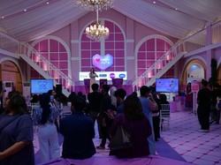 Serentak 3 Kota, Seru-seruan Belanja di Lazada Fest 12.12 Pop-Up Festival