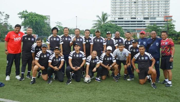 Sebanyak 23 pelatih lokal menjalani tahap akhir kursus lisensi AFC Pro. Materi pembelajaran sudah masuk modul ke-6 dari total 7 modul.