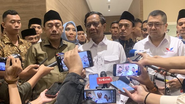 Menko Polhukam Mahfud Md Menko Polhukam Mahfud Md