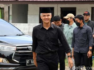 Respons Ganjar soal Anies Singgung RI Bukan untuk Anak-Kemenakan