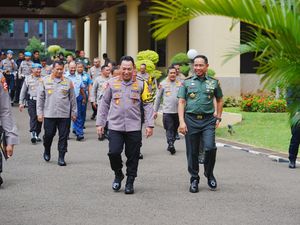 Panglima TNI Bertemu Kapolri, Bahas Sinergitas di Pemilu hingga Situasi Papua